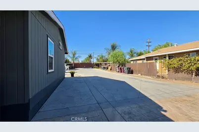 21975 Markham Street, Perris, CA 92570 - Photo 17