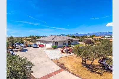 10505 Canyon, Oak Hills, CA 92344 - Photo 5