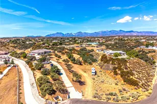 10505 Canyon, Oak Hills, CA 92344 - Photo 53