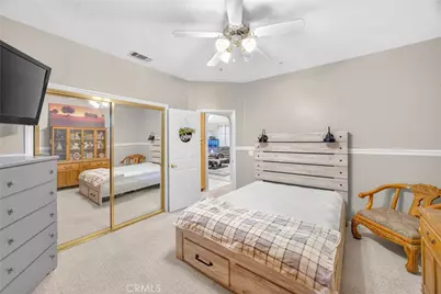 10505 Canyon, Oak Hills, CA 92344 - Photo 27