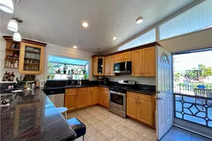 11722 Timmy Ln, Garden Grove, CA 92840 - Photo 9