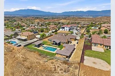 3086 Crystal Ridge Lane, Colton, CA 92324 - Photo 75