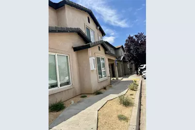 460 Oswell St, Bakersfield, CA 93307 - Photo 17