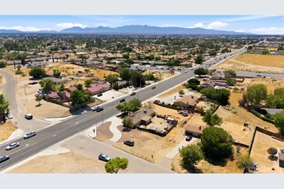 16180 Nisqualli, Victorville, CA 92395 - Photo 15