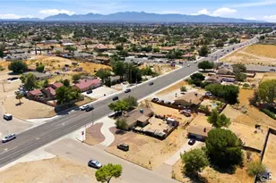 16180 Nisqualli, Victorville, CA 92395 - Photo 15