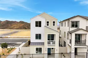 27604 Barefoot Pl, Valencia, CA 91381 - Photo 1