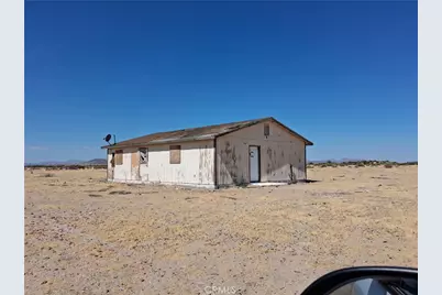 34115 Mountain View, Hinkley, CA 92347 - Photo 1
