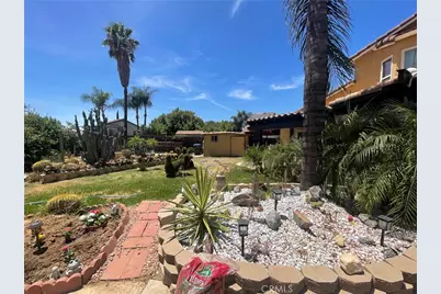 25833 Sweetleaf Street, Moreno Valley, CA 92553 - Photo 35