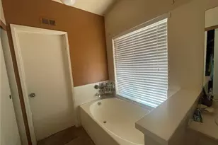 25833 Sweetleaf St, Moreno Valley, CA 92553 - Photo 19