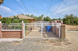 10884 Cypress Ave, Riverside, CA 92505 - Photo 3