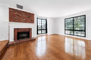 18100 Burbank, Tarzana, CA 91356 - Photo 9