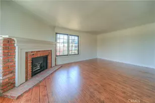 18100 Burbank, Tarzana, CA 91356 - Photo 53