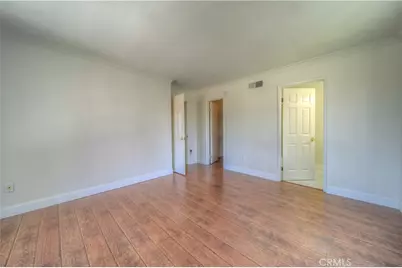 18100 Burbank #14, Tarzana, CA 91356 - Photo 45