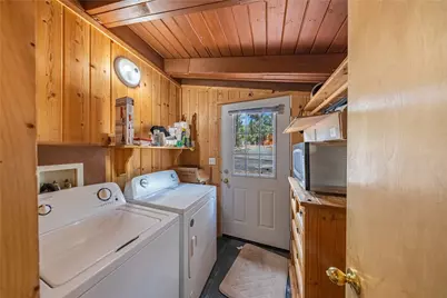 208 Muroc Drive, Big Bear City, CA 92314 - Photo 21