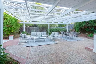 2350 Shadow Hill Dr, Riverside, CA 92506 - Photo 51