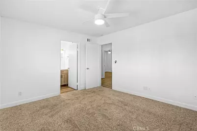 75220 Valencia, Palm Desert, CA 92211 - Photo 9