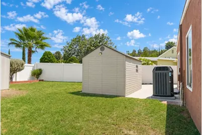 10415 Charleston, Riverside, CA 92503 - Photo 23