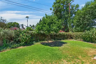 3660 Linwood, Riverside, CA 92506 - Photo 47