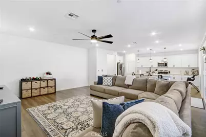 34472 Clementine, Winchester, CA 92596 - Photo 5