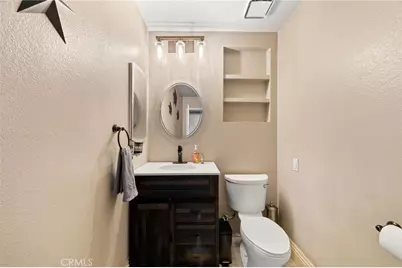 8433 Tamarind, Riverside, CA 92509 - Photo 9