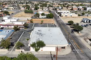 925 E Ave Q6, Palmdale, CA 93550 - Photo 1
