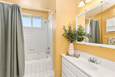 1315 Field Avenue, Inglewood, CA 90302 - Photo 29
