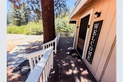 33492 Wild Rose, Green Valley Lake, CA 92341 - Photo 9