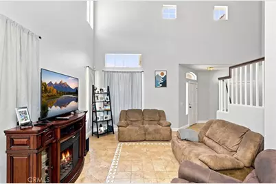 14993 Oak Spring, Fontana, CA 92336 - Photo 11
