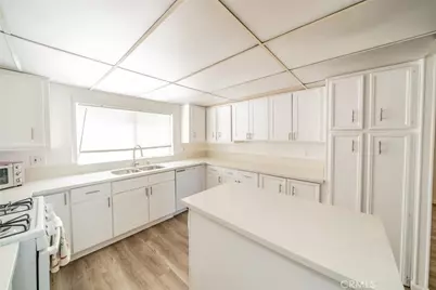 3303 Hwy 2, Wrightwood, CA 92379 - Photo 23