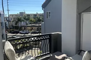 430 Lake St, Huntington Beach, CA 92648 - Photo 11