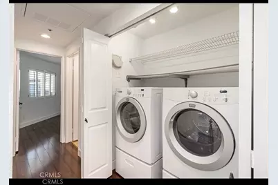 430 Lake Street #304, Huntington Beach, CA 92648 - Photo 9