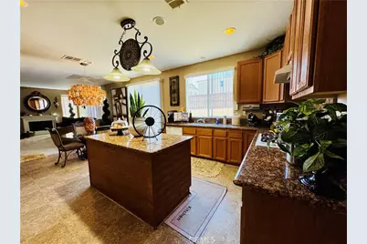 11735 Alana, Victorville, CA 92392 - Photo 9