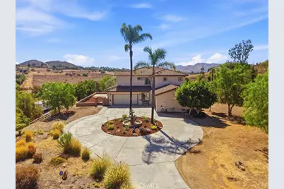 18902 Wildflower, Riverside, CA 92504 - Photo 9