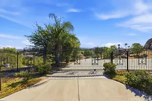 18902 Wildflower, Riverside, CA 92504 - Photo 59