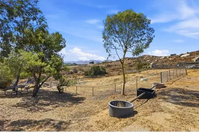 18902 Wildflower, Riverside, CA 92504 - Photo 49