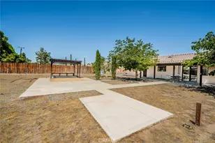 13786 Crow, Apple Valley, CA 92307 - Photo 47
