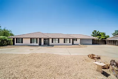 13786 Crow, Apple Valley, CA 92307 - Photo 3