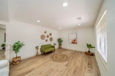 13786 Crow, Apple Valley, CA 92307 - Photo 9