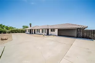 13786 Crow, Apple Valley, CA 92307 - Photo 5