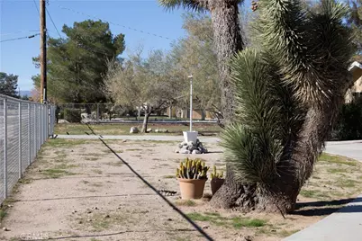 15078 Cactus, Hesperia, CA 92345 - Photo 71
