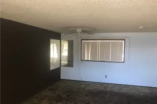 301 Maryknoll Dr, Colton, CA 92324 - Photo 9
