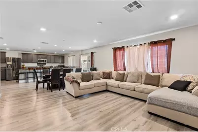32486 Roman Warren, Winchester, CA 92596 - Photo 13