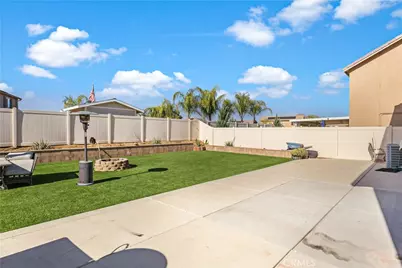 32486 Roman Warren, Winchester, CA 92596 - Photo 39