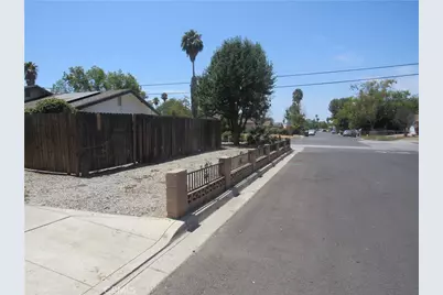 26700 Girard Street, Hemet, CA 92544 - Photo 35