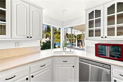 9186 Limecrest Drive, Riverside, CA 92508 - Photo 17