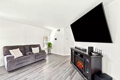 9186 Limecrest Drive, Riverside, CA 92508 - Photo 13