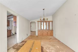 32325 Sunset Ave, Menifee, CA 92584 - Photo 11