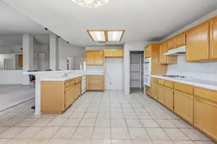 9888 Solano Rd, Victorville, CA 92392 - Photo 11