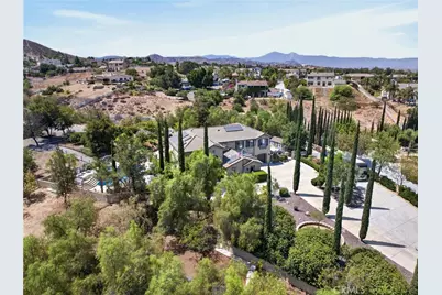 18397 Swallowtail Lane, Riverside, CA 92504 - Photo 65