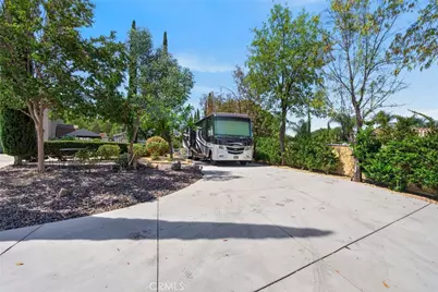 18397 Swallowtail Lane, Riverside, CA 92504 - Photo 9